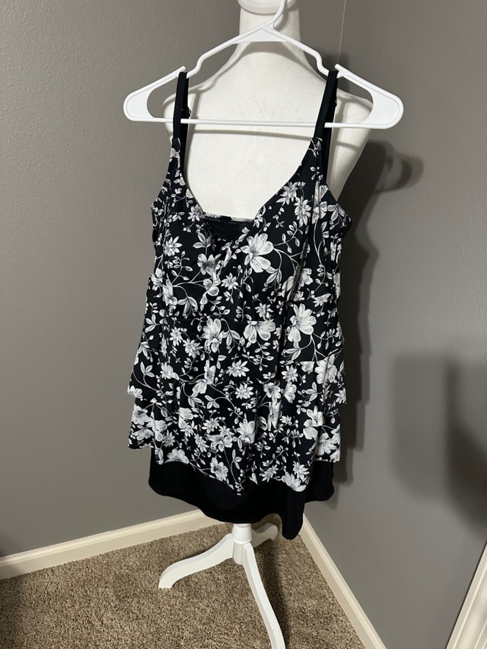 Black & White Floral Layered Tank Top with Adjustable Straps bathing suit